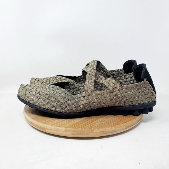 Bernie Mev Shoes Womens 42 Charm Gold Metallic Slip On Mary Jane‎ Flat Sandals - Picture 7 of 13